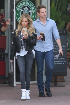 Ashley Tisdale pic #591658