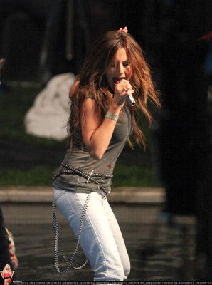 Ashley Tisdale pic #151272