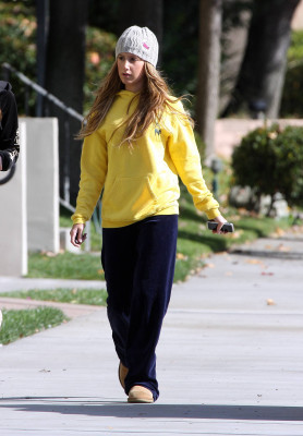photo 6 in Ashley Tisdale gallery [id150626] 2009-04-20 00:00:00