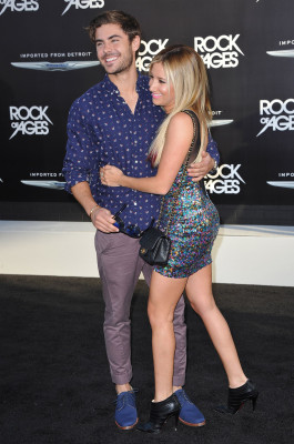photo 8 in Ashley Tisdale gallery [id521178] 2012-06-09 00:00:00