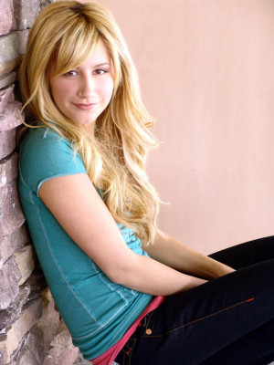 photo 24 in Ashley Tisdale gallery [id136779] 2009-02-24 00:00:00