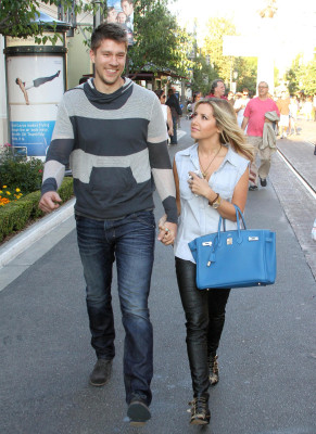 photo 3 in Ashley Tisdale gallery [id542251] 2012-07-31 00:00:00