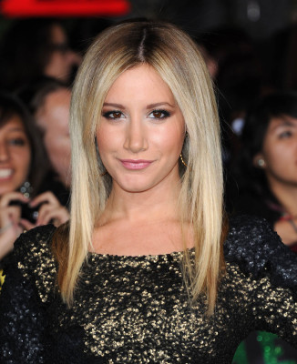 photo 25 in Ashley Tisdale gallery [id582398] 2012-11-18 00:00:00