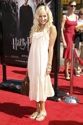 Ashley Tisdale pic #131767