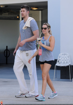 photo 18 in Ashley Tisdale gallery [id525982] 2012-06-25 00:00:00