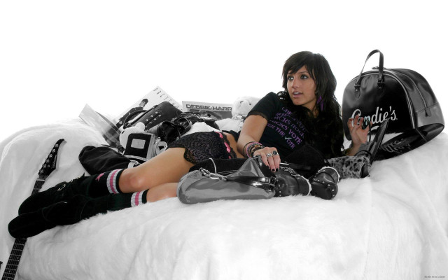 Ashlee Simpson pic #113965
