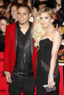 Ashlee Simpson pic #680266