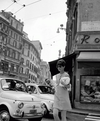 Audrey Hepburn pic #102064