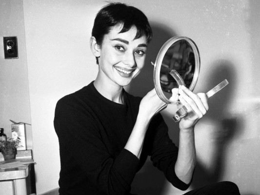 Audrey Hepburn pic #231734
