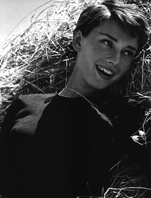 Audrey Hepburn pic #193623