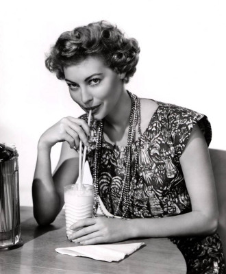 Ava Gardner pic #100925