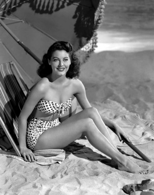 photo 29 in Ava Gardner gallery [id133620] 2009-02-09 00:00:00