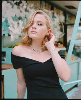 Ava Phillippe – Social Media Pics