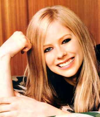 Avril Lavigne pic #350658