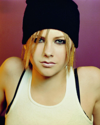photo 13 in Avril Lavigne gallery [id350660] 2011-02-01 00:00:00