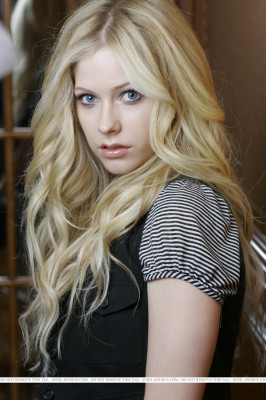 Avril Lavigne pic #146421