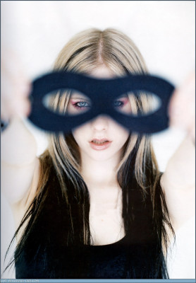 photo 3 in Avril Lavigne gallery [id89835] -0001-11-30 00:00:00