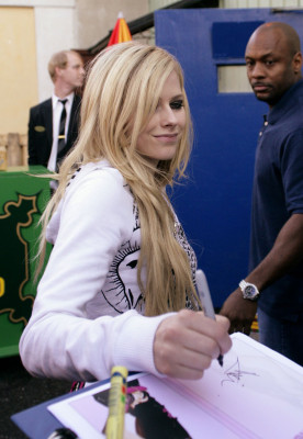 Avril Lavigne pic #159552