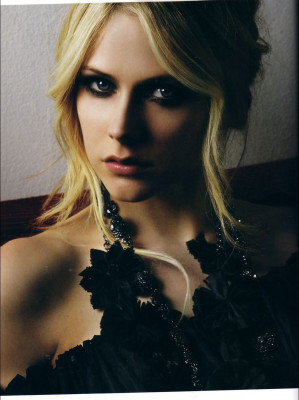 photo 23 in Lavigne gallery [id71951] -0001-11-30 00:00:00