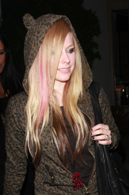 Avril Lavigne pic #160384