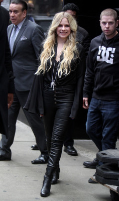 Avril Lavigne - Good Morning America in New York 02/15/2019