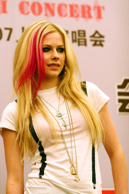 Avril Lavigne pic #159556