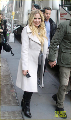 Avril Lavigne - SiriusXM in NY 02/19/2019