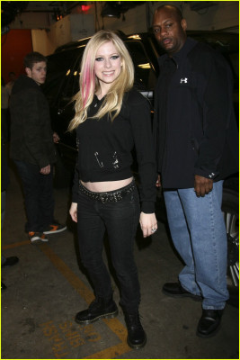 photo 6 in Avril Lavigne gallery [id140036] 2009-03-10 00:00:00