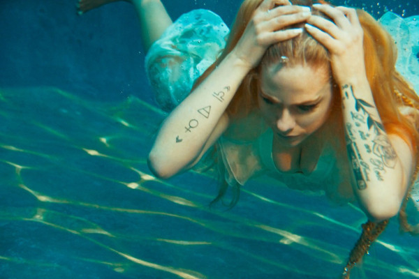 Avril Lavigne - Head Above Water Photoshoot (2018)