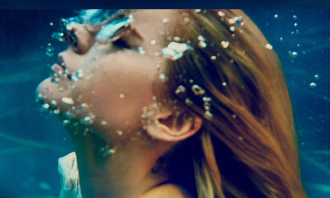 Avril Lavigne - Head Above Water Photoshoot (2018)
