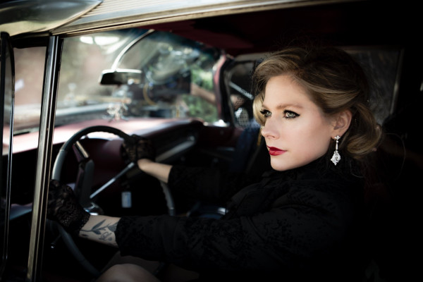 Avril Lavigne - Music Video &#039;I Fell In Love With The Devil&#039; (2019)
