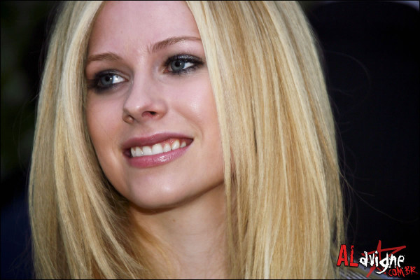 Avril Lavigne pic #216427