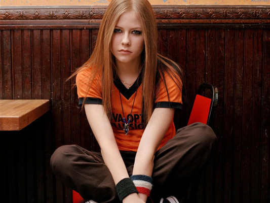 Avril Lavigne pic #110066