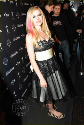 photo 7 in Lavigne gallery [id140035] 2009-03-10 00:00:00