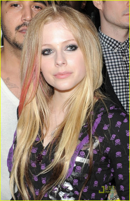 Avril Lavigne pic #142532