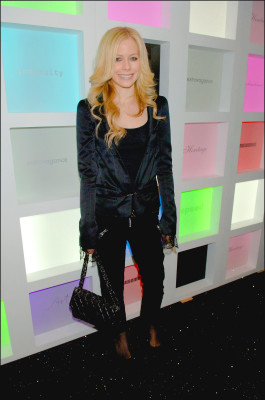 photo 20 in Avril gallery [id48044] -0001-11-30 00:00:00