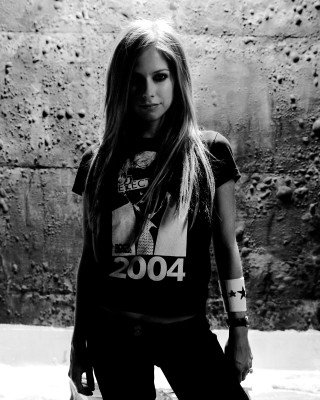 photo 14 in Lavigne gallery [id23361] -0001-11-30 00:00:00