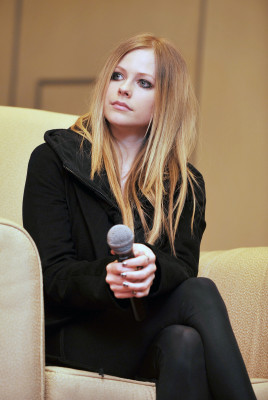 Avril Lavigne pic #451717