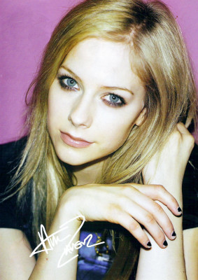 Avril Lavigne pic #155861