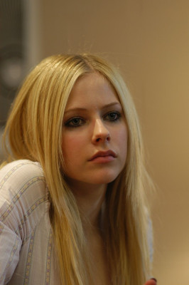 Avril Lavigne pic #156242
