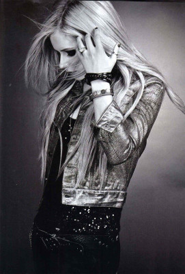 Avril Lavigne pic #141845