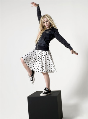 Avril Lavigne pic #141959