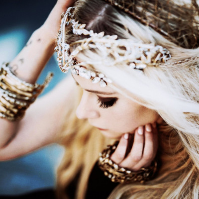 Avril Lavigne – “Head Above Water” Album Photoshoot 2018