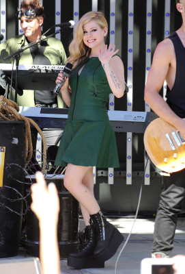 Avril Lavigne pic #669002