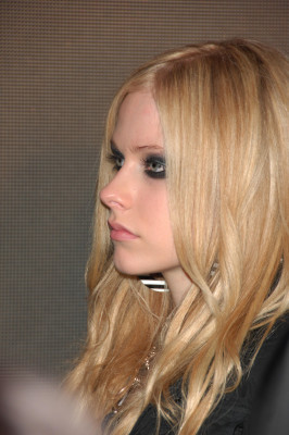 Avril Lavigne pic #202572