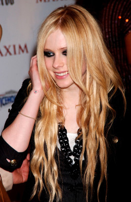 Avril Lavigne pic #202571