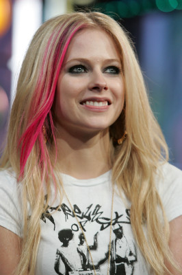 Avril Lavigne pic #202566