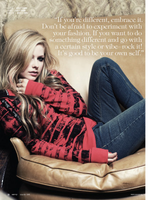 Avril Lavigne pic #225399