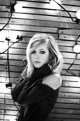 Avril Lavigne pic #327244