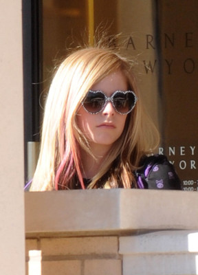 Avril Lavigne pic #153143